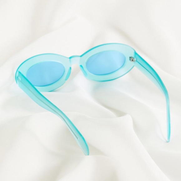 SOLD - Picture 7 of 7